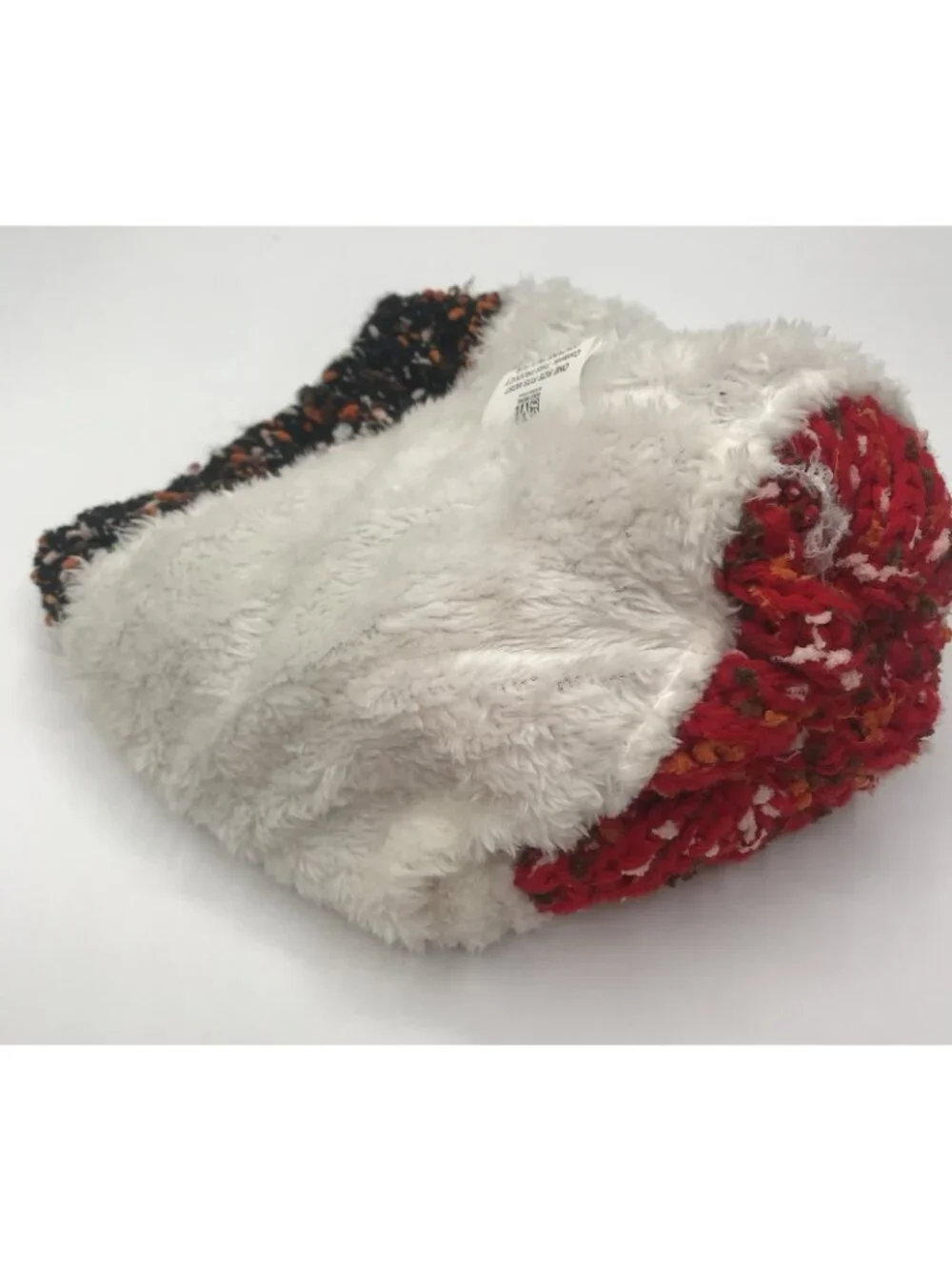 Gold Medal Polar Extreme Beanie Hat Cap Pom Pom Red Black Womens